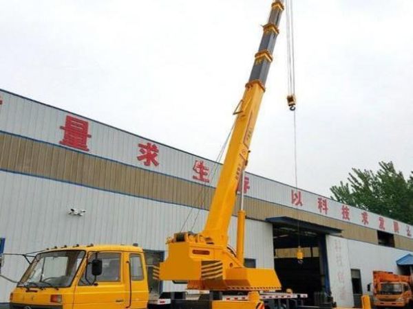 句容市吊车租赁电话_如何预防吊车过热引发的严重后果
